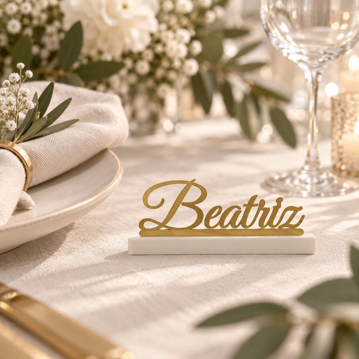 Marcadores de Lugar Personalizados 3D – Nomes para Casamento